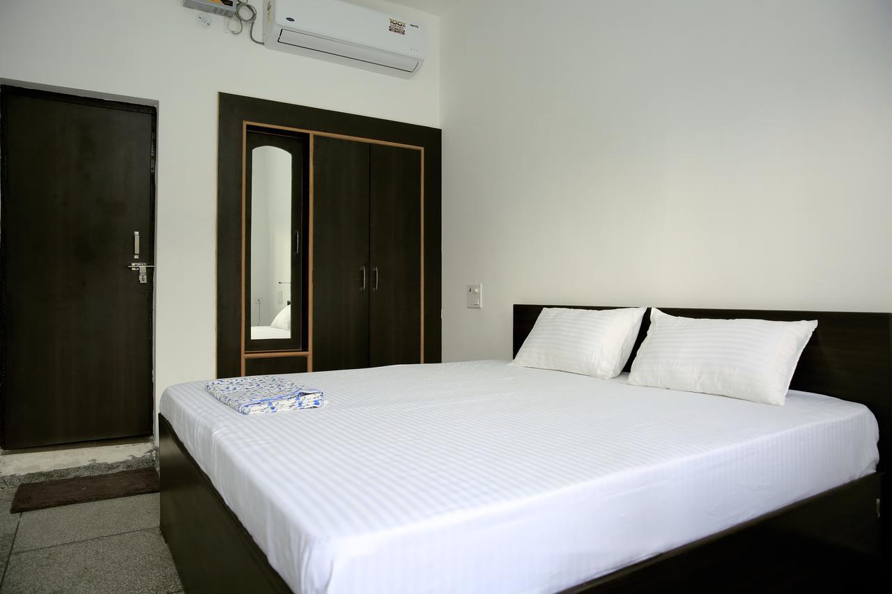 Sanidhya Inn Rishikesh Exterior photo